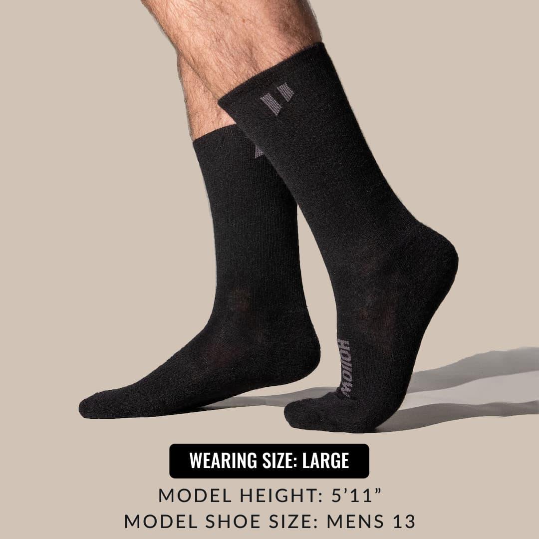 Alpaca crew socks mens model