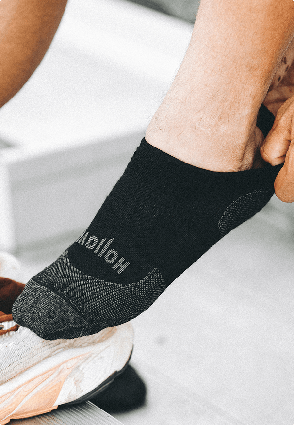 Run No-Show Tab Socks